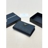 Prada 15x9
